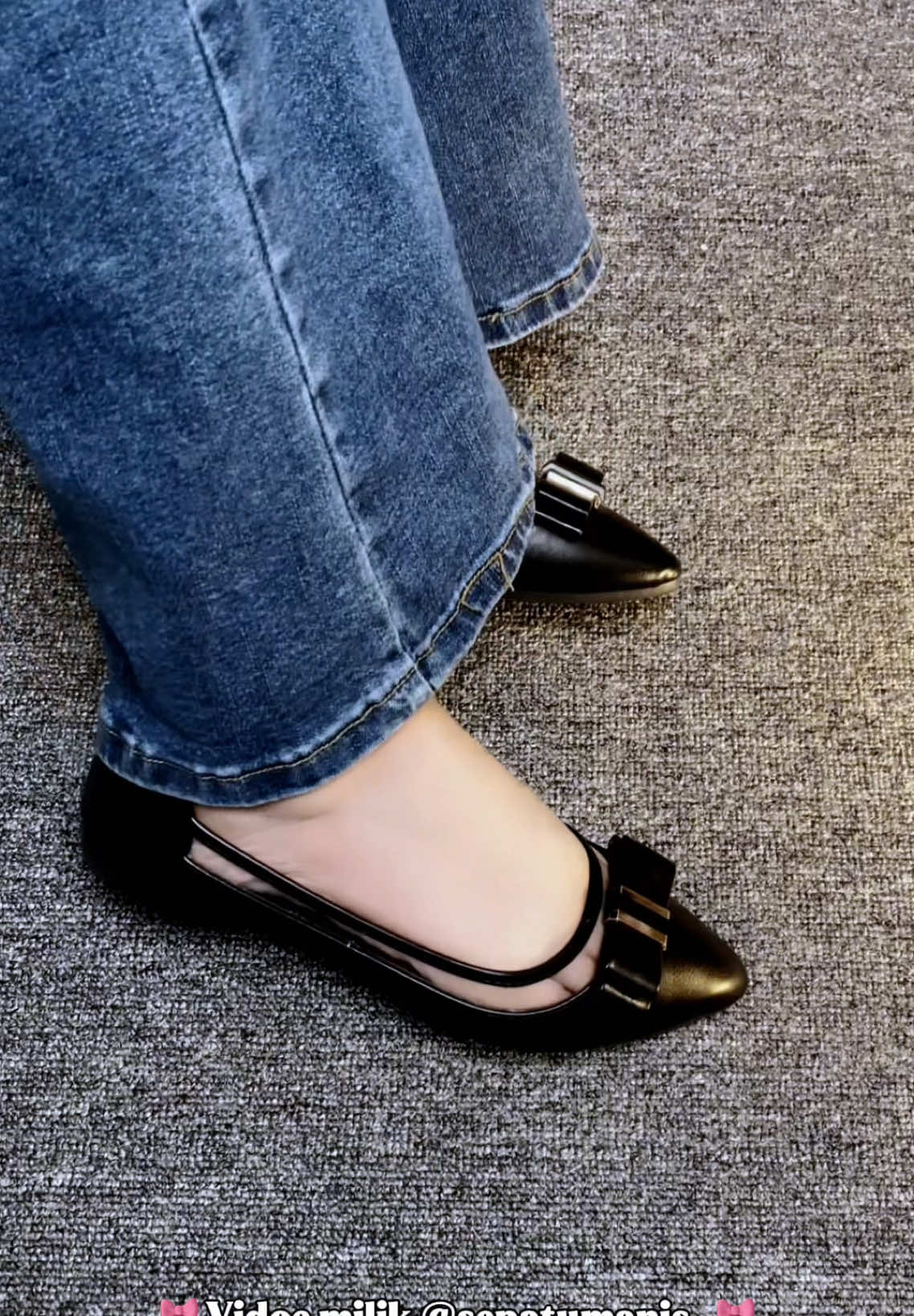 #flatshoes #shoeswanita #flatshoes #sandalmurah #sepatuwanita #sepatuwanita #sandalcoquette #sandalwanita #sandalcantik 