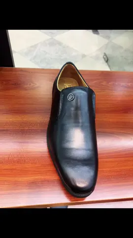 Pierre Cardin 767- Nhẹ nhàng mà vẫn giữ được vẻ đẹp sang trọng,quý phái#80NamQuocKhanh #phongcachquyong #thuonghieuquocgia #giaynamcaocap #PierreCardin 