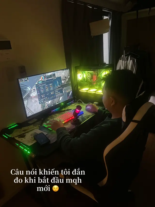 Phải suy nghĩ rồii các e gái đợi a tí nhé🤦