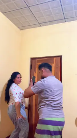 සුදු අම්මියගෙ Tiktok වලට උපරිම සප් එක දෙන මම 😅 #srilankancomady #srilankan_tik_tok🇱🇰 #trending #viral #funnyvideos 