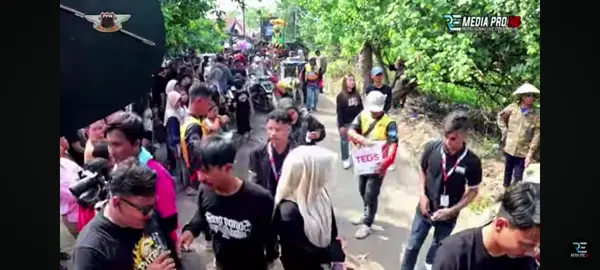 cocok wis dadi MC @kangbontott2 nikmati musik nya nikmati lagu nya✌️ @gangpanastanpabatas @putra_pai_muda 