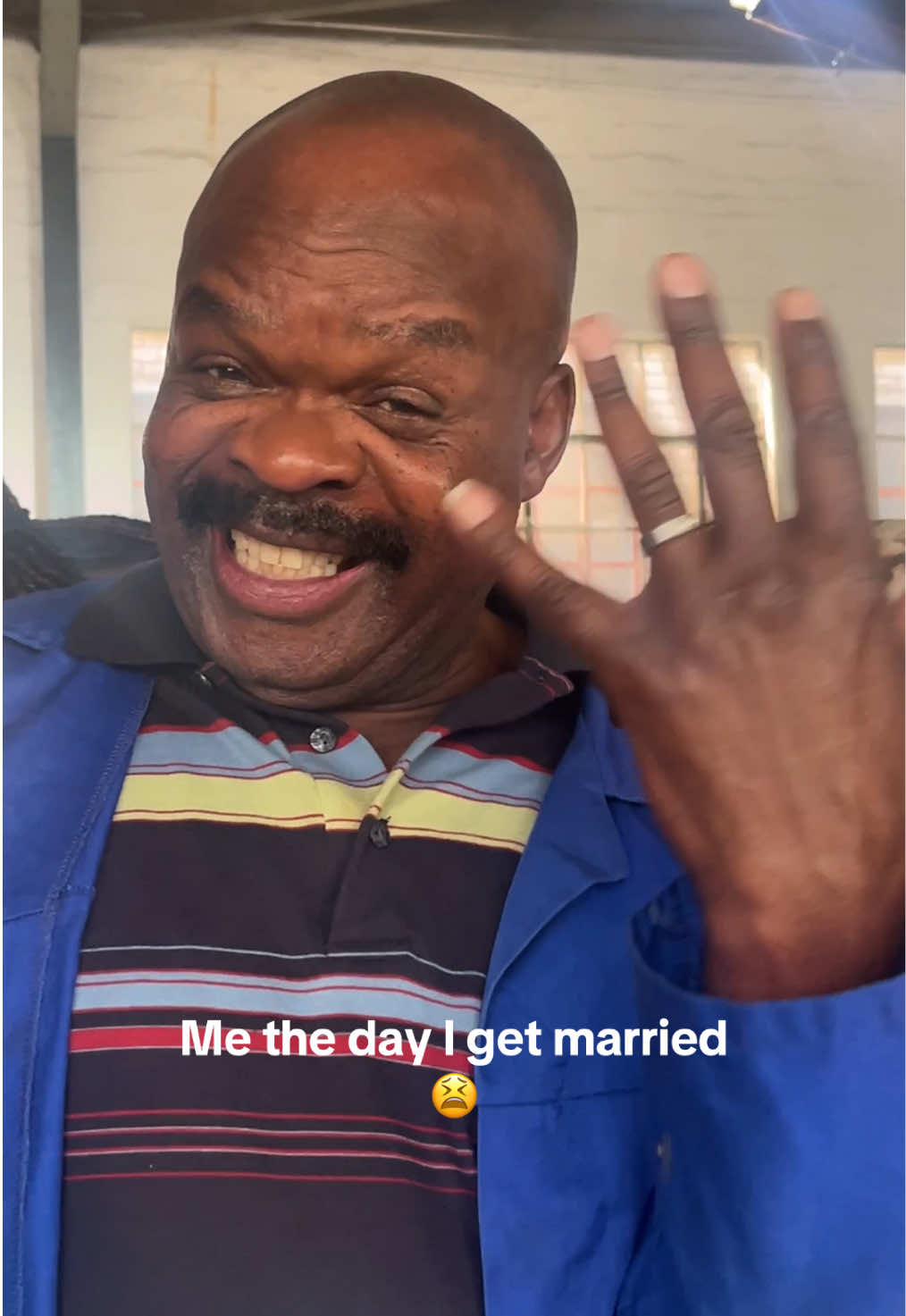 POV you’ve got the coolest tv dad🤣. Beeeen cracking up at this video😭 #fypシ゚ #fyp 
