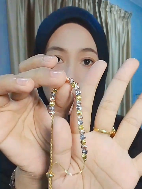 Love dooh gelang tangan kita kali ni. harga murahh. #gelangtangan #titanium #gelangtitanium #fypage #fyp 