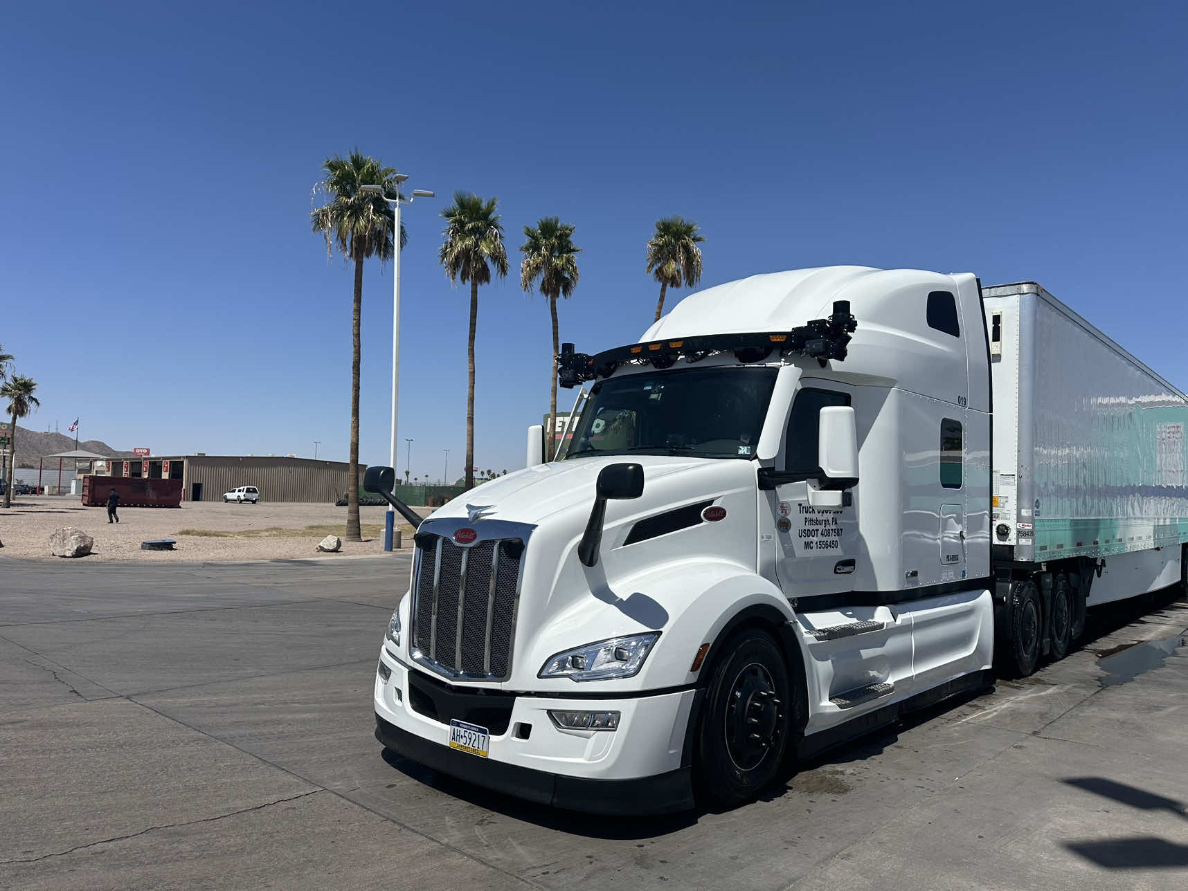 Do you live in Dallas and want to do what I do? #NoDramaNotDriver #NoDramaDriver #TruckerTok 