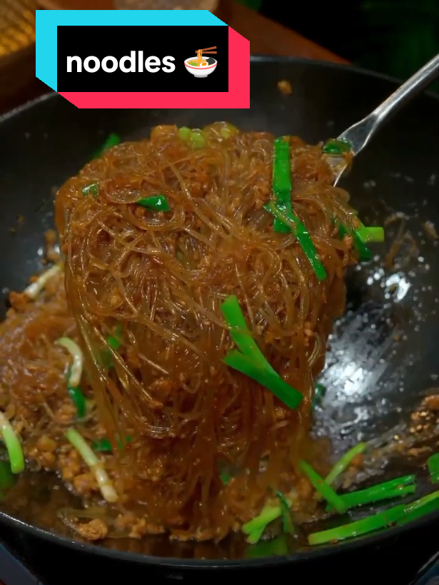 The rice noodles are really delicious if you fry them like me. #cooking #Recipe #foodtutorial #fyp 