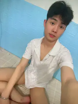 Cuộc sống này tht là nhàm chán mà …chẳng có ai thương em cả..😢 #🍌Bự🙈 