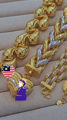 Selamat hari merdeka Malaysia ke 68. New stock arrive ♥️. Jemput datang ke Kedai Emas Cik Siti sempena Merdeka ini ye. #kedaiemasciksiti #emas916 #creatorsearchinsights #kelantantiktok  #merdeka2025 