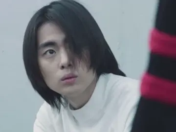 نسويه مره ثانيه مايضر😚#fypシ゚ #4u #kdrama #theuncannycounter #explor #foryou #fyp #100k #كيدراما #مدري 