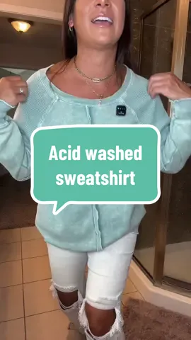 This is the cutest fall sweatshirt and has so many details! @SHEWIN #sweatshirt #offshouldersweatshirt #crewnecksweatshirt #falltop #backtoschool #tiktokshopcreatorpicks 