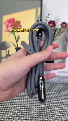🔥 Un seul câble pour tout charger : découvrez notre câble 4 en 1 ultra pratique ! ⚡📱⌚🎧 #Cable4en1 #ChargeRapide #tiktokmademebuyit #GadgetTendance #HighTech            