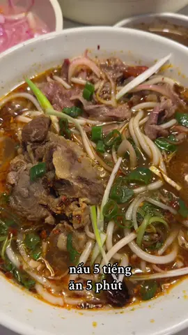 Tô bún bò tự nấu nó đã làm saooo ó 