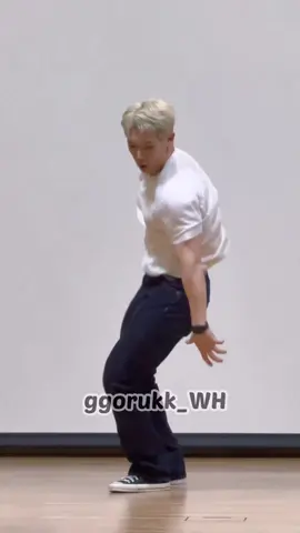 Como dijo Wonho No one does it beeter than me #wonho #hoseok #원호 #wenee  #captainkorea 
