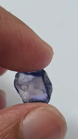 Behold the transformation of a 2.00ct heated blue sapphire! From rough beginnings to a royal blue spectacle, this gem's journey is a testament to nature's artistry. The super brilliance of this sapphire is truly captivating. Enjoy its radiant glow! ✨ #BlueSapphire #SapphireJourney #GemstoneTransformation #RoyalBlue #JewelryLover #GemstoneCutting #SapphireLove #JewelryDesign #Sparkle