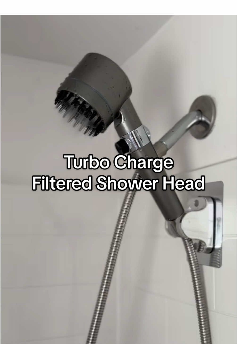 Shower head with filter 🚿  #tiktokshop #tiktok #tiktokmademebuyit #bathroomhacks #homehacks 