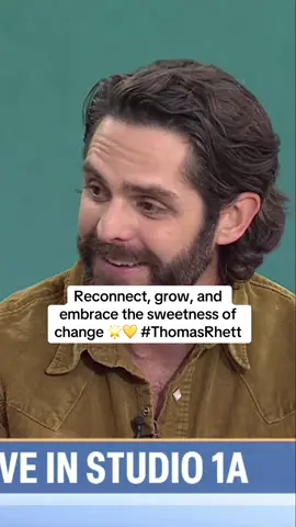 Thomas Rhett reminds us of the beauty in reconnecting with friends and embracing the sweetness of change 🥹✨ His music captures life’s evolving chapters with heart and authenticity. #ThomasRhett #CountryMusic #music #tiktokmusic #CountryTok