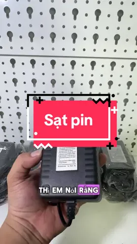 Sạt pin bình xịt điện #phutungbinhxitthuoc #phụtungmaynongnghiep #binhphunthuoctrusau 