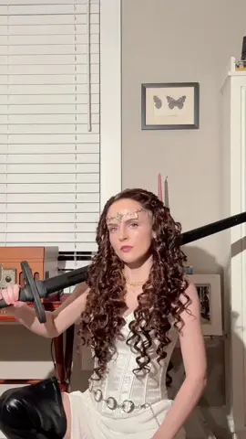 Give every single ballerina from the Paris opera house a sword #fypシ#dnd5e#dndtiktok#christinedaae#phantomoftheopera  