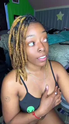 😝