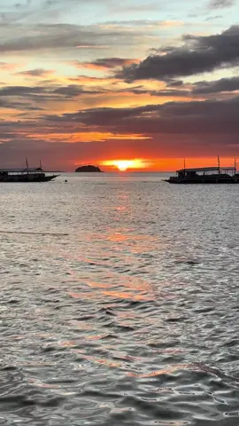 Sunset at Malapasqua 🇵🇭  #foryou #filippine #sunsets 