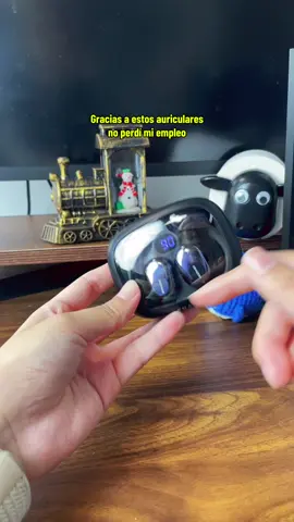Audífonos AI traducción #earbuds #earbudswireless ​​#tryitout #TikTokShopLaborDaySale #spotlightfinds #tiktokmademebuyit #ttshopfinds1629 