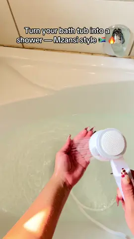 The best portable shower in South Africa 🇿🇦 right now! Link to our website 🔗 is in my bio to get yours 🔥  #aquamzansi #fyp #tiktoksouthafrica #mzansitiktok #amapiano 