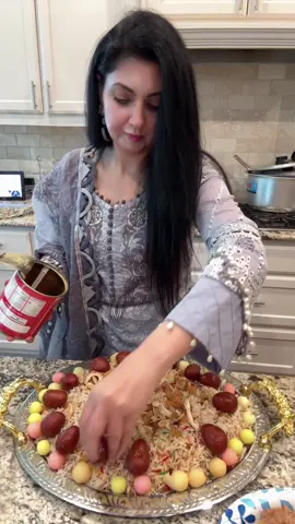 I was invited at my friends house for a family dinner and I made my signature milk cake which is very much like tres leches cake to take with me.  #easybakerecipes #milkcake #treslechescake #fyp #tiktokbaking 