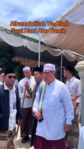 Semua kita punya waktu tapi belum tentu semua kita punya kesempatan bulan penuh berkah semoga rahmat serta gasih sayang Allah tercurahkan untuk kita semua.amin sesaat bersama Abu Ulee Titie pada acara haul Abu Tumin Blang Blahdeh Ke-3 #fyppp #haul #abutuminblangblahdeh #ulama #aceh 