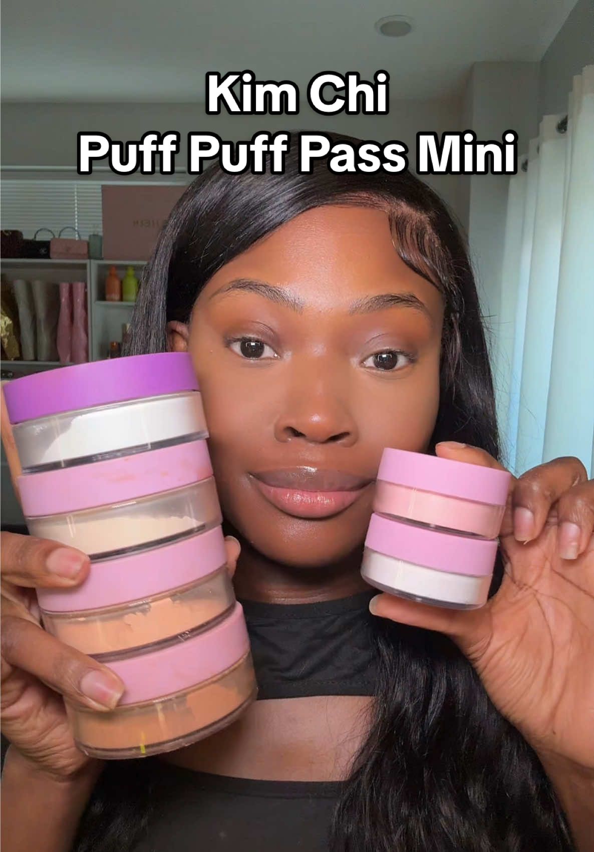 @KimChi Chic Beauty Puff Puff Pass Mini🩷🩷 Shades: Rose pink & lvander  . . . . #KimChiChicBeauty #puffpuffpasspowder  #loosepowderrecommendation #tastemakersphiladelphia #settingpowderrecommendation 