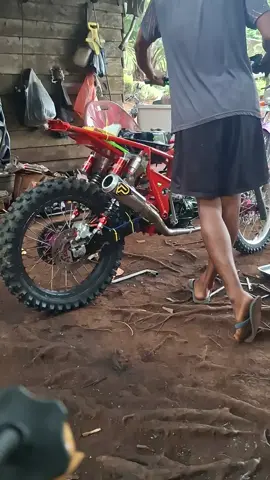 infoo sponsorrnya wak😅😅#promomakangajian #arayaframe #tamorabubut #rbtriau5tpmenyala🔥 #gtxrbtsumutracingsumutracing #tyssuspension #pekajamanmuffler #pekajamanjogja #Arayaframerbt #rbtsumut 