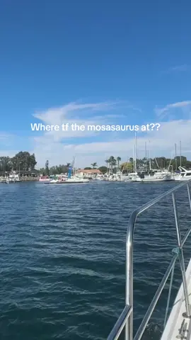 Eyes peeled in the water #dinosaur #jurassicpark #jurassicworld #jurassicworlddominion #jurassicworldrebirth 