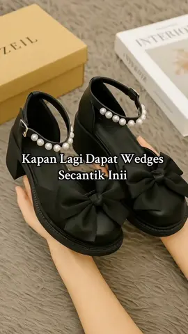 Plisss Ini cakep Bangett 💯🥰  #wedges  #sepatuwanita  #wedgesandals  #produkviral  #trendingtiktok 