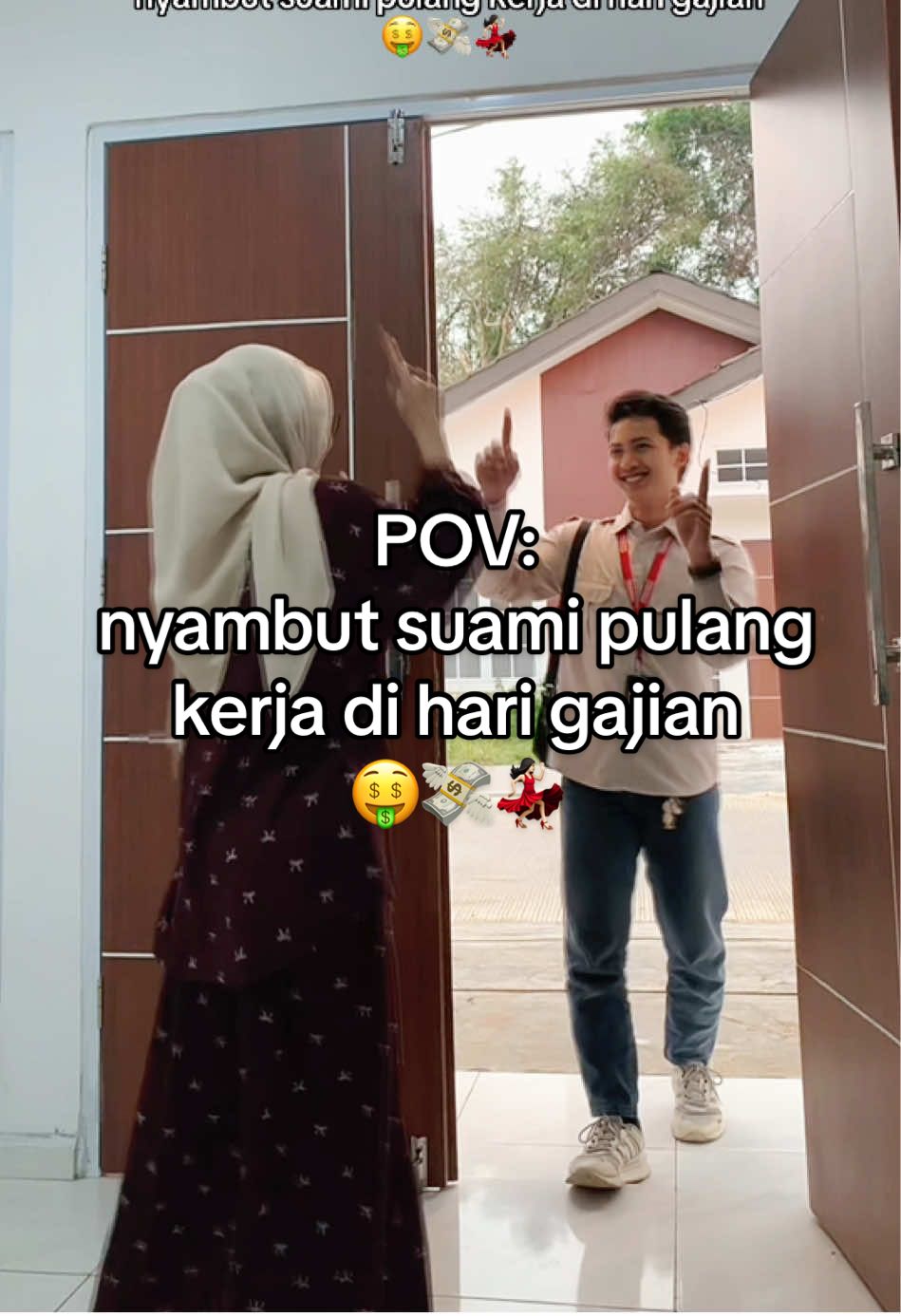 Ada uang, abangku sayang 🤣🙏🏻 #couple #trendingsong #fyp #foryou #masukberanda 