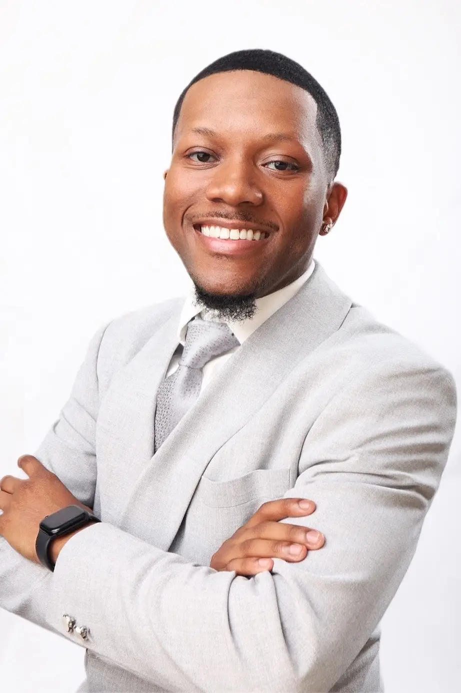 So when life gets heavy, remember this: DON’T GIVE UP. Trust the process—your story is being written exactly how it’s meant to be. 🙏🏾💯 You’re looking at a man who’s human—a brother, uncle, son, creator, IT professional, and now a grad student—living the journey he once only dreamed of. 😌🙏🏾  #NeverGiveUp #StrengthInFaith #BlessedAndGrateful #GradSchoolJourney #fyp 