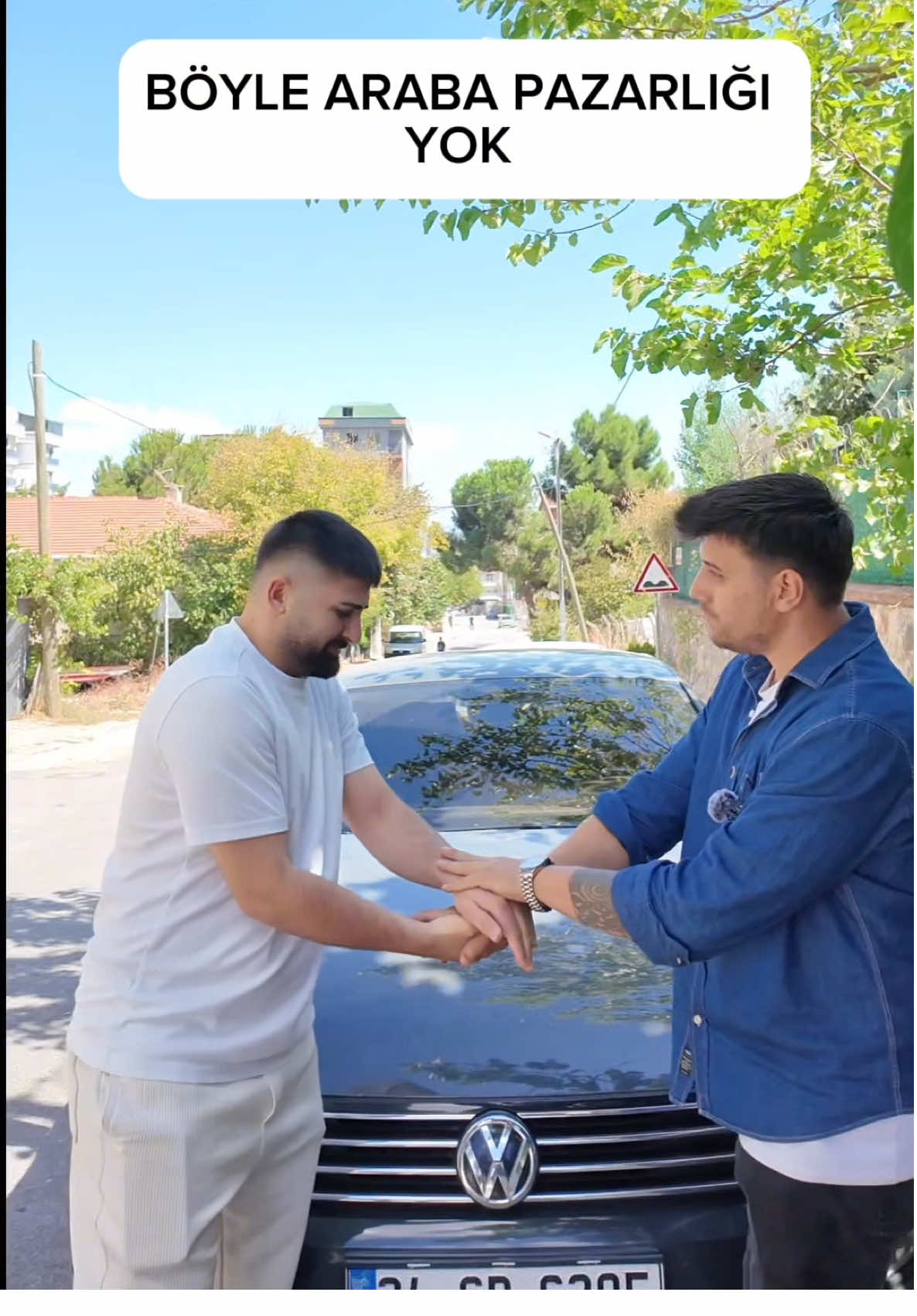 Böyle araba pazarlığı yok? Sizce bu araba kaç para eder?