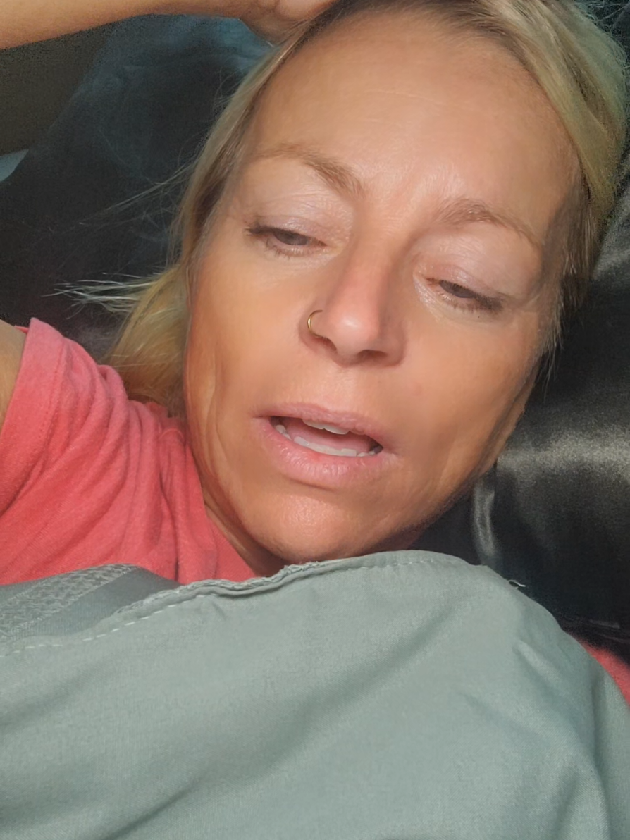 the night sweats/hot flashes are ridiculous!! #startingover #women #genx #over50 #menopause 
