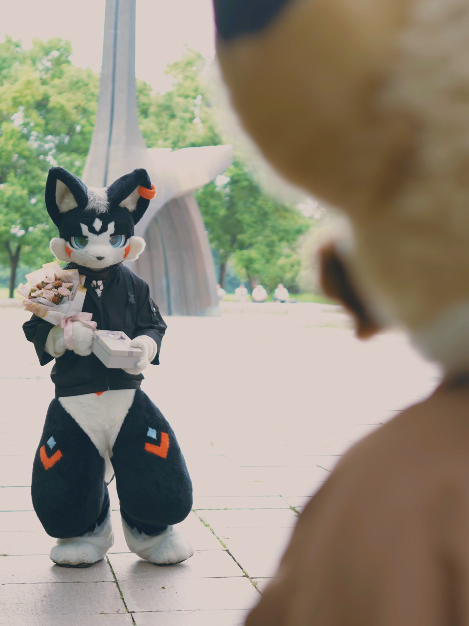 擁抱你這件事，我偷偷練習了很多次 I’ve secretly practiced hugging you many times. 烏洛Ullo  (X: @UllO1224) 諾伊賽特Noisette  CV.踏古(X: @chanhuei3) 爾松 (X:  @er_song79463) 夏魯 Sharu  (X: @hertz0426) CV.曇天(X: @MikageTantian) 影像提供： 小葉 (X: @hertz0426)