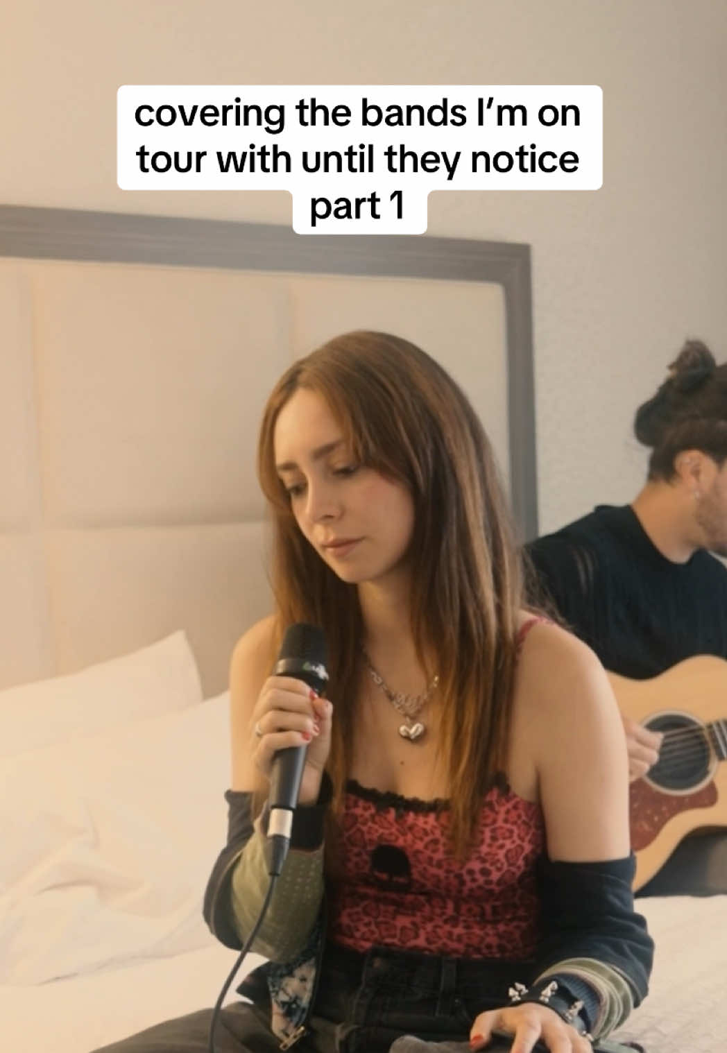 why is don’t trust me making me low key cry 🥲 my favorite 3OH!3 song hey guys notice me #3oh3 #punkgoespop #acoustic #acousticcovers #simpleplan @3OH!3 💜