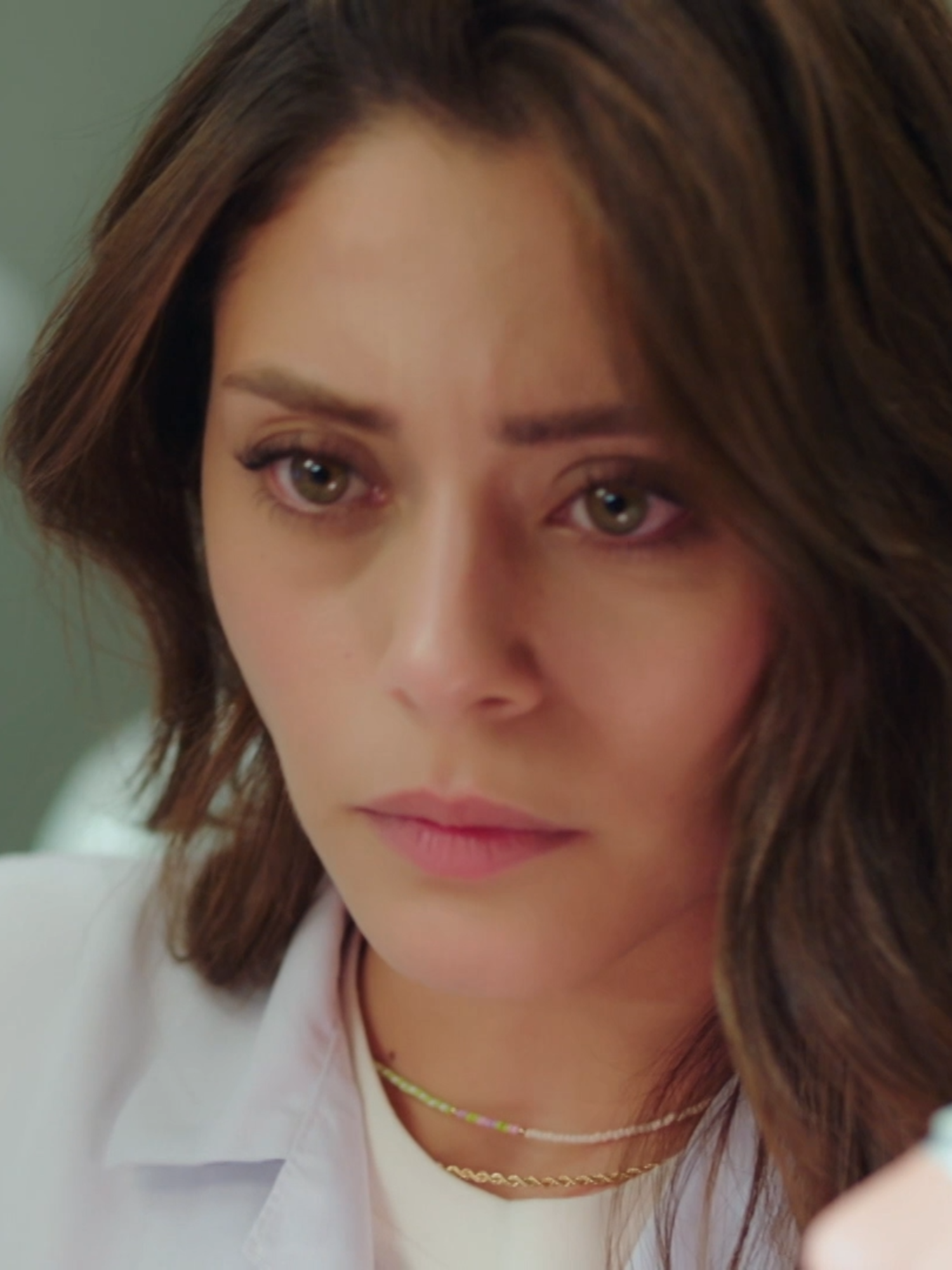 🏫 Meet Zainab: the strict principal who runs the school with an iron hand!😡😡#AinIshq #onelove #KızılcıkŞerbeti #SılaTürkoğlu #DoğukanGüngör #EvrimAlasya #KızılcıkŞerbet #drmdrama #turk1 #whattowatch #turkishdrama #pakistanidramas #tiktokexperience #dramaclips #fyp