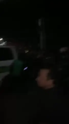 Yaaa kok turu sih #demo28 #demodpr #ojolviral #fypシ゚viral #fyp nasib brimob lindas ojol
