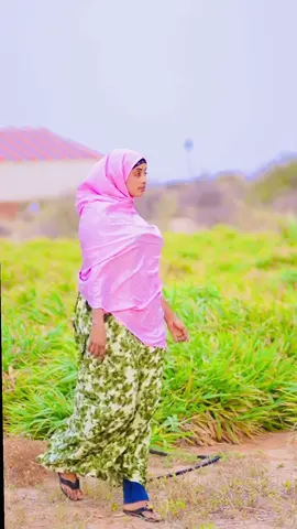 Sharadban dhiganaya👸😍#kiinargsan💙🤍💚✅💪🇸🇴 #CapCut 