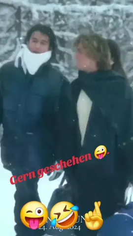 Freut ihr euch schon 😜 #ohrwurm  #wham  #weihnachten  #countdown  #fyyyyyyyyyyyyyyyy 