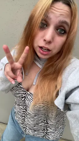 They’re having a meeting today during my lunch so I have to skip my lunch and go to a meeting ugh!!! #random #idk #OOTD #ter3ear #Meme 