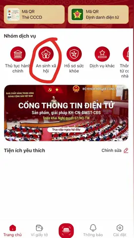 Cách vào App VNeID nhận 100k từ Chính Phủ Nhà Nước🇻🇳  🥳 HƯỚNG DẪN ĐỒNG BÀO CÁCH NHẬN TIỀN QUÀ TẶNG 100.000 ĐỒNG/ NGƯỜI NHÂN DỊP QUỐC KHÁNH 2/9 Cách nhận tiền dành cho người dân đã có tài khoản ngân hàng: Bước 1: Vào ứng dụng VNeID, bấm vào mục “An sinh xã hội”.  Bước 2: Chọn “Tài khoản hưởng An sinh xã hội”.  Bước 3: Nhập passcode, chọn ngân hàng, nhập số tài khoản ngân hàng. Thực hiện 3 bước trên, người dân đã hoàn tất và có thể chờ duyệt để nhận tiền trực tiếp vào tài khoản ngân hàng.  #vneid #100k #nhantrocap #xhxhxhxhxhxhxhxhxhxhxhxhxhxhxhxhxh #vairal 