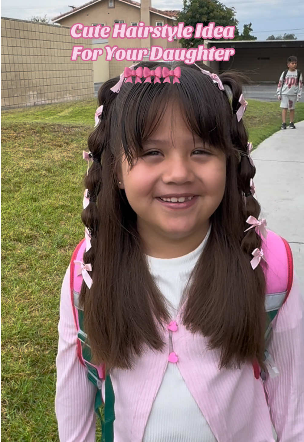 I love having daughters to recreate these cute hairstyles💕🎀 #hairstyle#hairtutorial#momlife#momofgirls