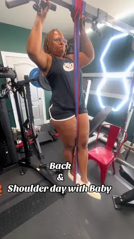 Back & shoulder day with #bae 