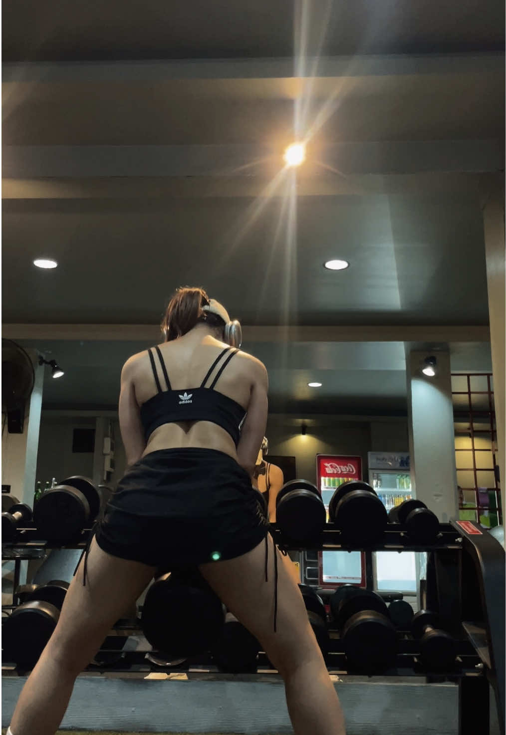 ขาสั่น💪 #ผู้หญิงออกกําลังกาย #GYM #ออกกําลังกาย #ชุดออกกําลังกาย #fyppppppppppppppppppppppp 