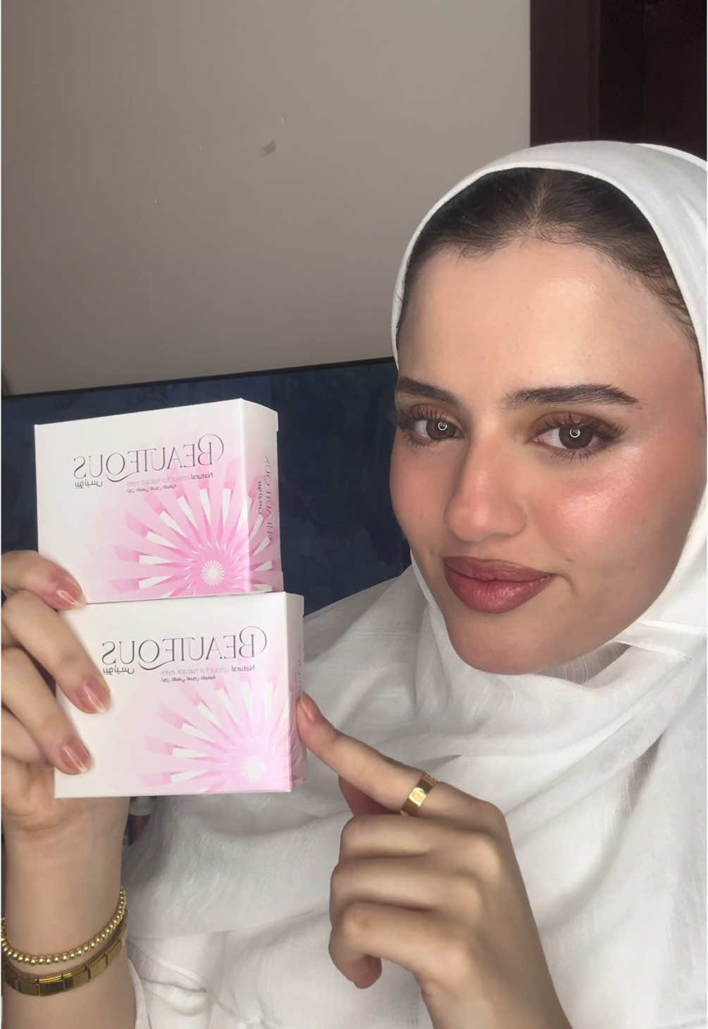 اختاروا معي احلا عدسه للدوام؟؟😮‍💨🤌🏻 #نايس_ون  #عدسات_بيوتس  @Niceonesa | نايس ون  @عدسات بيوتيس 