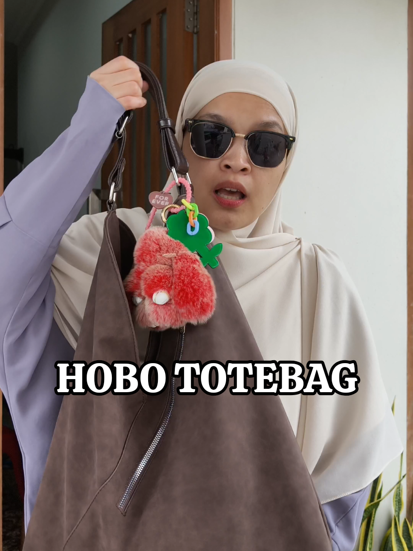 Slouchy hobo bag #hobobag #totebag #taswanita 