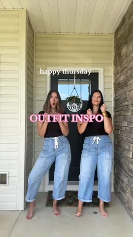 Thursdays with my best girl @L E X I 🍒 @Reeve & Luke Co. #bekahratliff #alexiwhite #boutiqueoutfits 