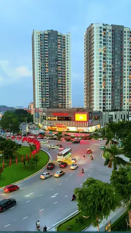 Năm tháng ấy tôi nghĩ mình đã tìm đúng người ..... nhưng mà là đúng người làm tổn thương tôi 🥹
